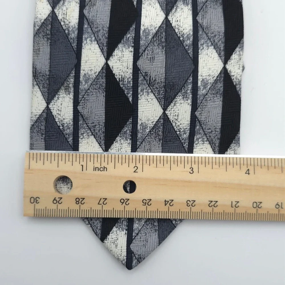 PIERRE BALMAIN COUTURE 100% SILK Tie Abstract Geometric Black White Korea Made‎